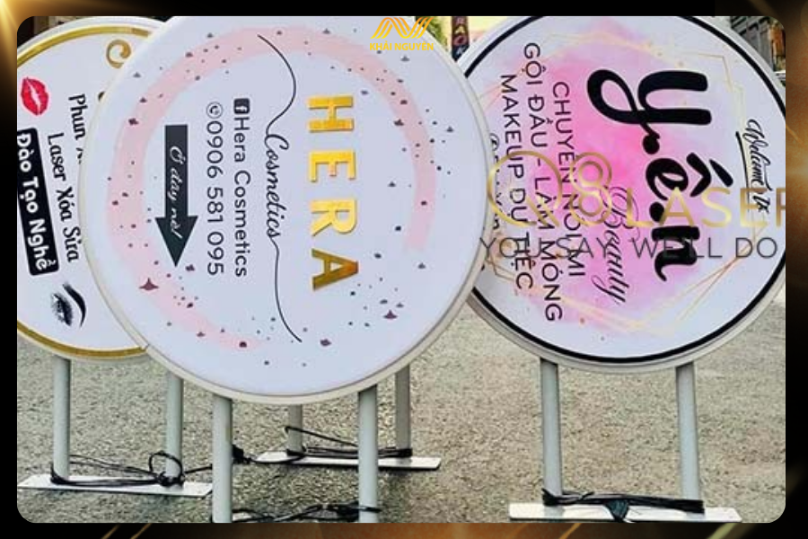 Biển vẫy tròn gắn đèn LED 2 mặt thu hút khách hàng