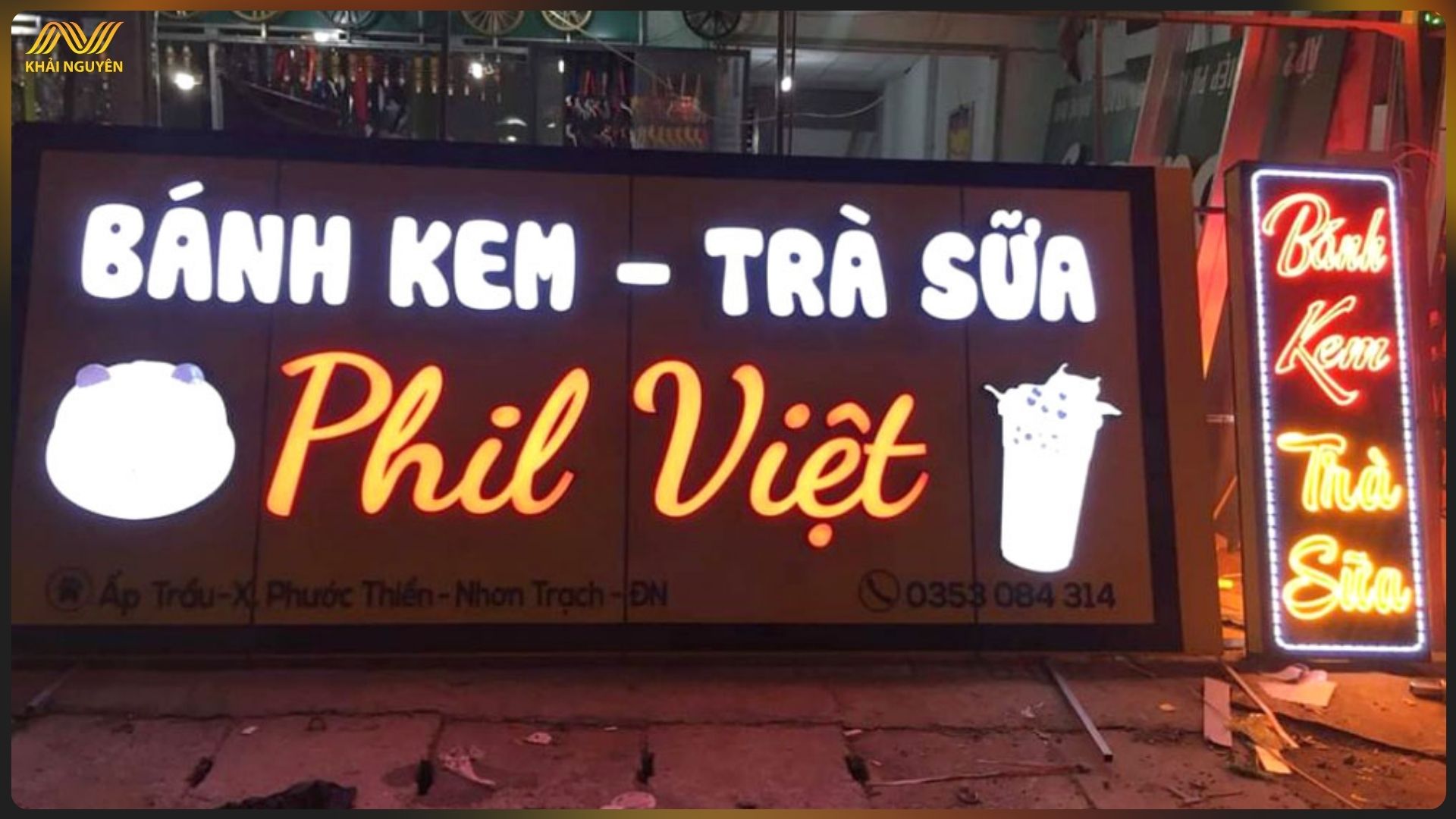 Màu sắc cũng là yếu tố quan trọng khi thiết kế biển vẫy