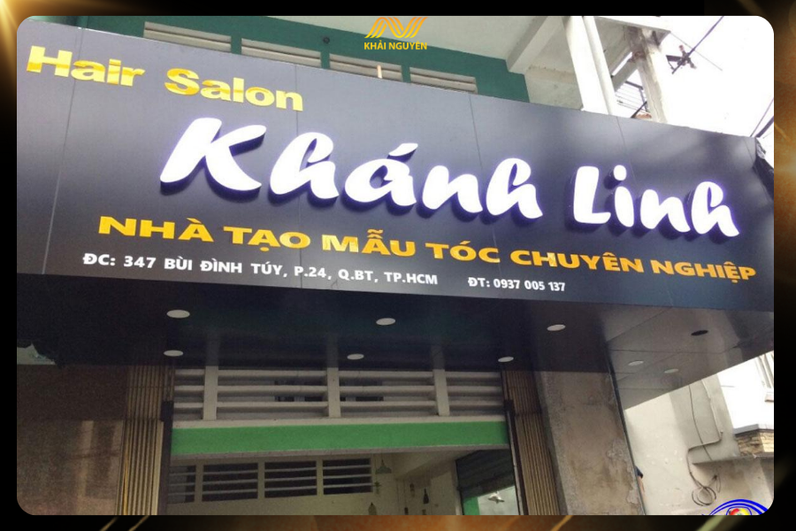 Biển vẫy bằng sắt hoặc inox giúp bảng hiệu sang trọng