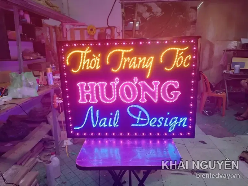 Biển vẫy LED bóng tròn Thời Trang Tóc Hương Nail Design