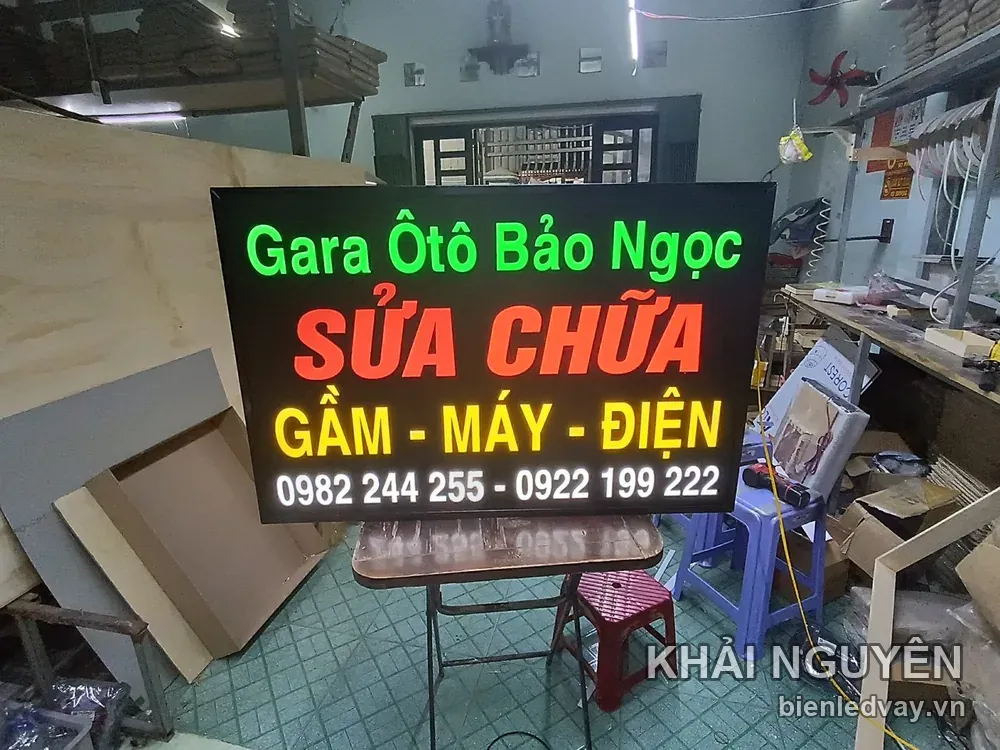 65 mẫu hộp đèn quảng cáo thực tế