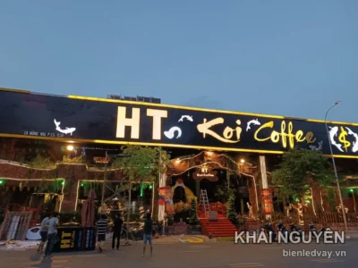 Biển vẫy cafe: mẫu thật, cách chọn và báo giá