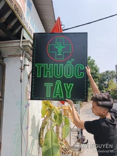 Bảng LED 2 Mặt Nhà Thuốc: Mẫu Thật Và Báo Giá