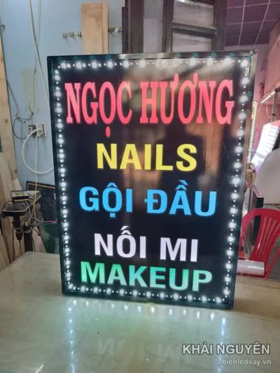 Biển Vẫy Nail: Mẫu Thật Theo Phong Cách Và Cấu Hình
