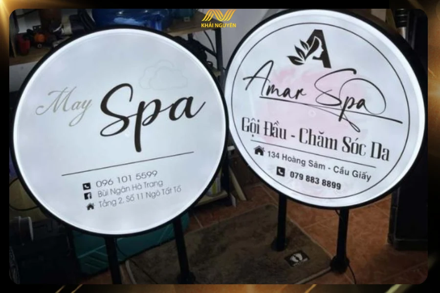 Hai mẫu biển vẫy tròn cho spa được thử tại xưởng