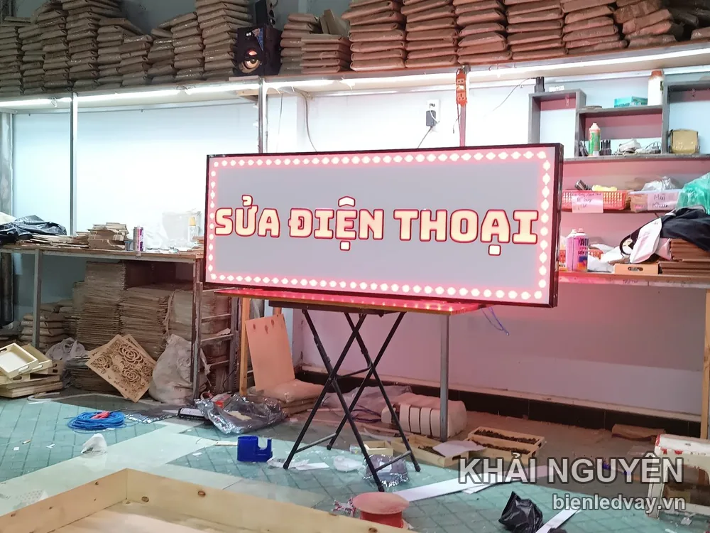 Biển vẫy LED cửa hàng điện thoại - dự án Khải Nguyên