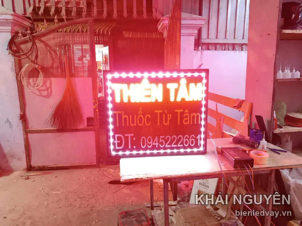 Biển vẫy LED nhà thuốc - dự án Khải Nguyên